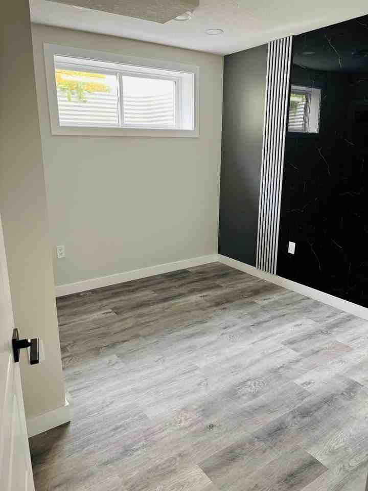 2221 158a St Sw #1 - Photo 7 of 7