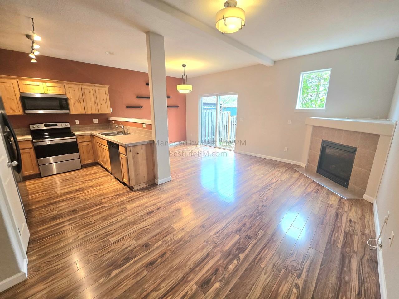 17923 Sw Niks Dr #TH - Photo 5 of 42