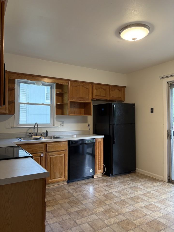 8808 E 111th St #1 - Photo 5 of 21
