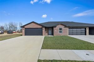 featured image of 102 Beechwood Ln