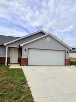 295 Oak Grove Cir - Photo 1 of 1