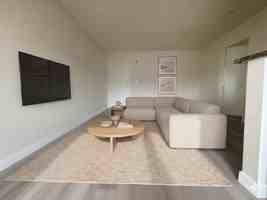 featured image of 10042 Commerce Ave