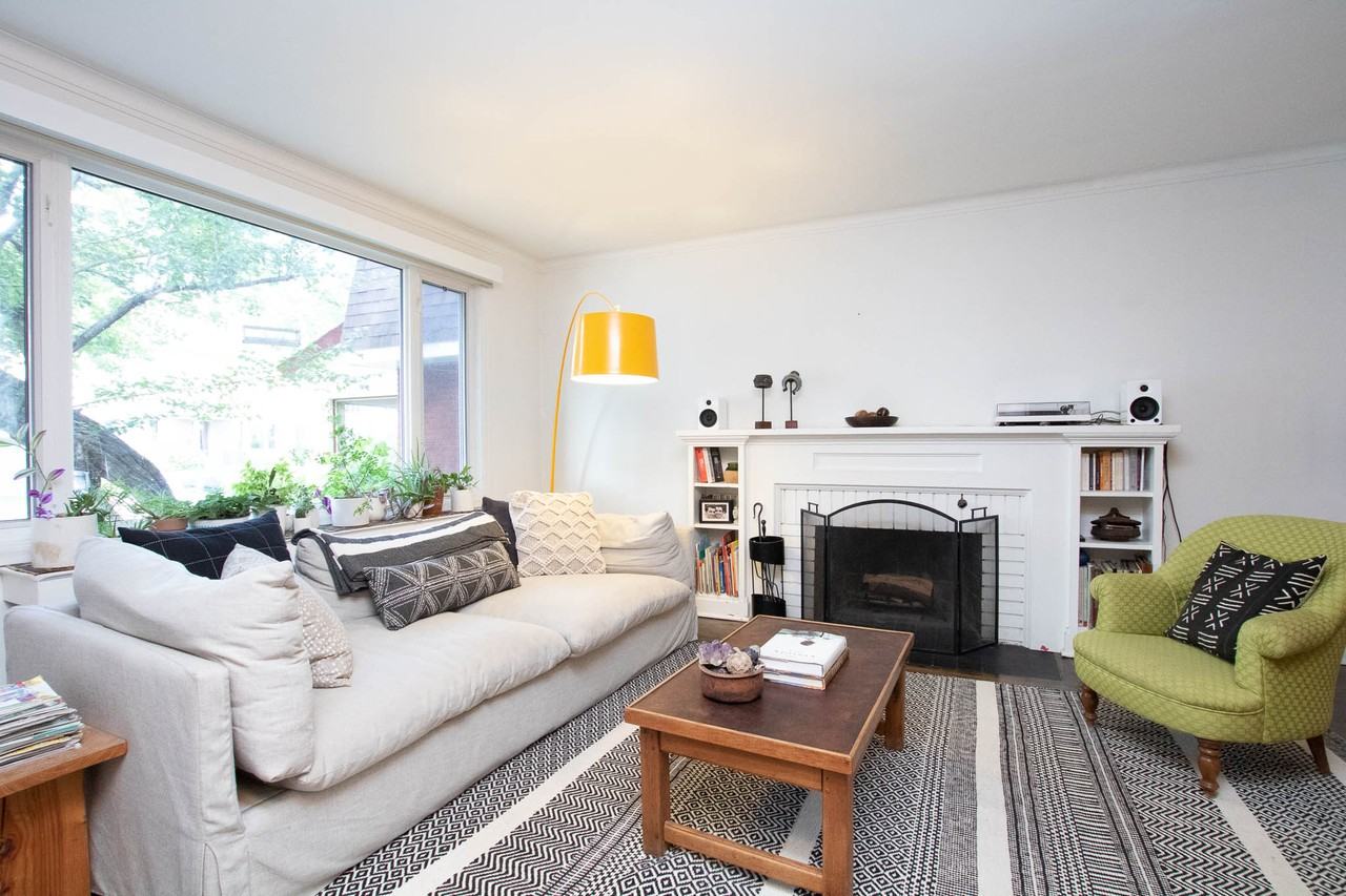 42 Glengarry Road - Photo 5 of 37