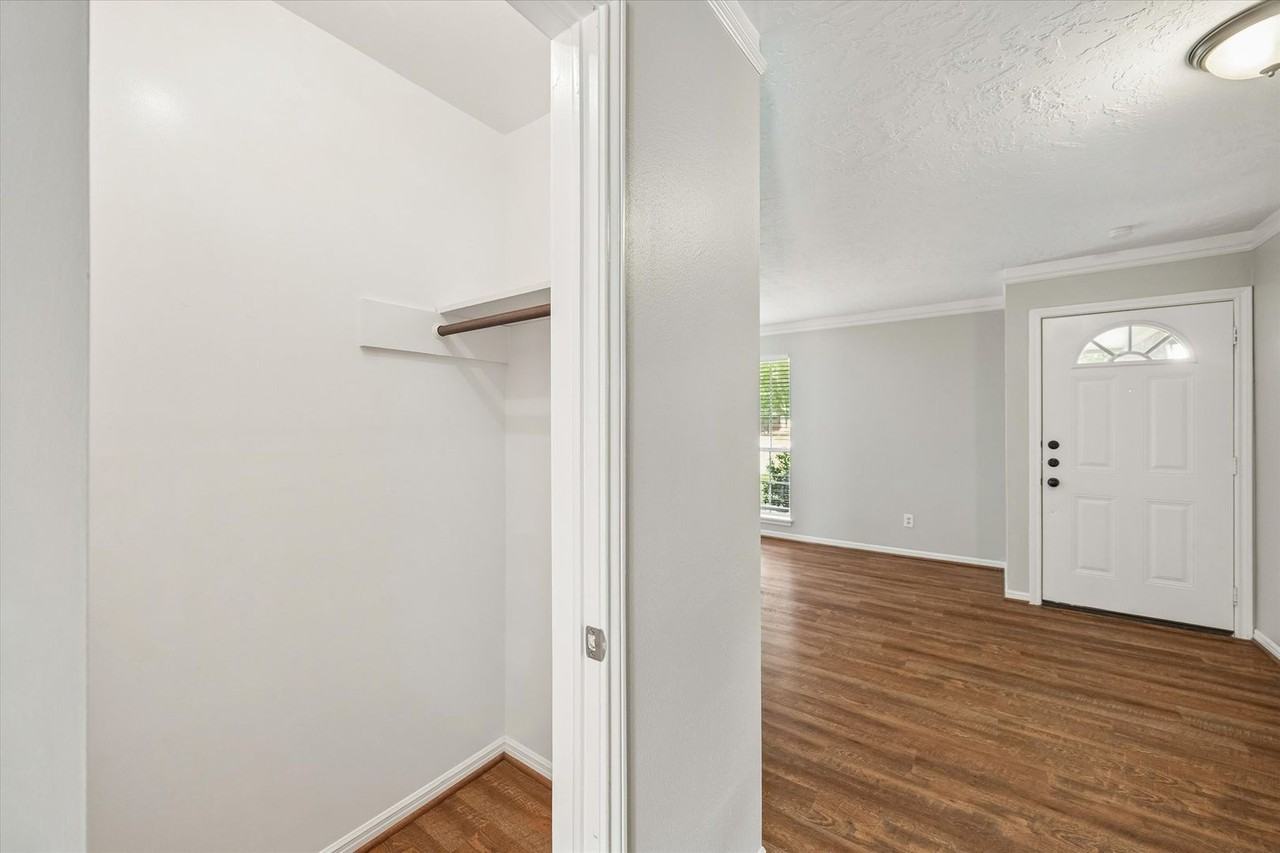 25114 Spring Ridge Dr - Photo 6 of 24