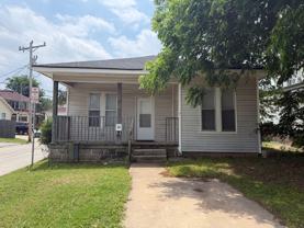 320 W Duffy St - Photo 1 of 1