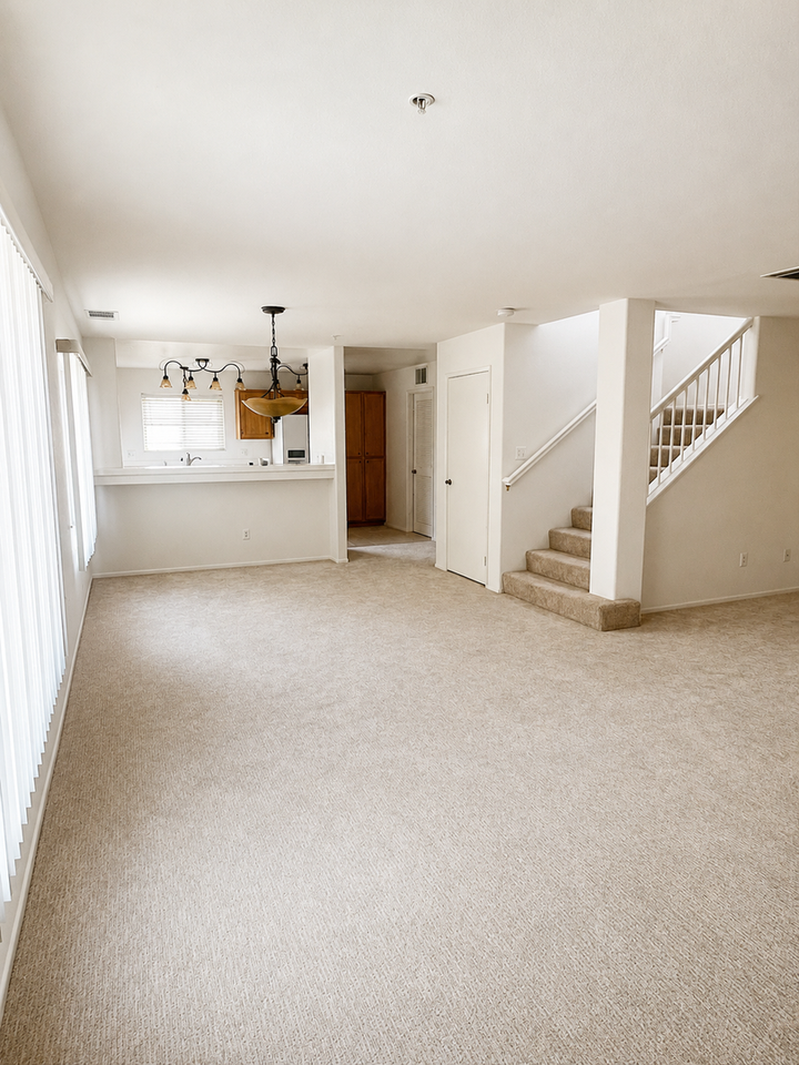 1008 Harbor Heights Dr #B - Photo 4 of 8