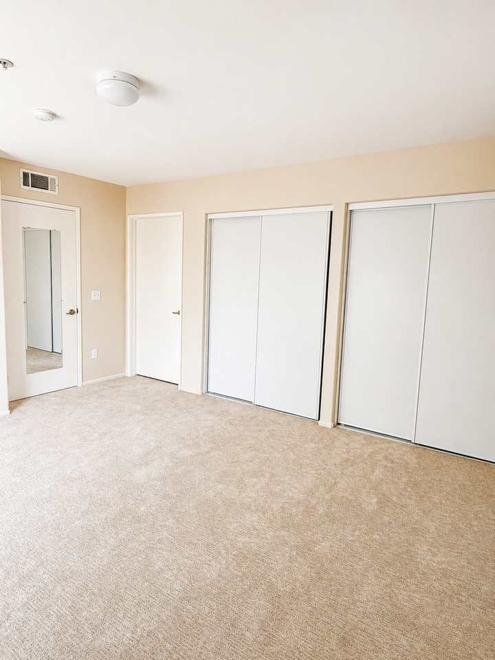 1008 Harbor Heights Dr #B - Photo 6 of 8