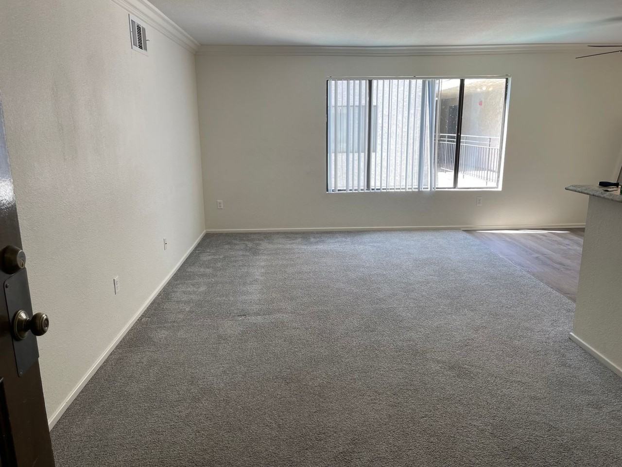 Horvath Apartments - Photo 4 of 14