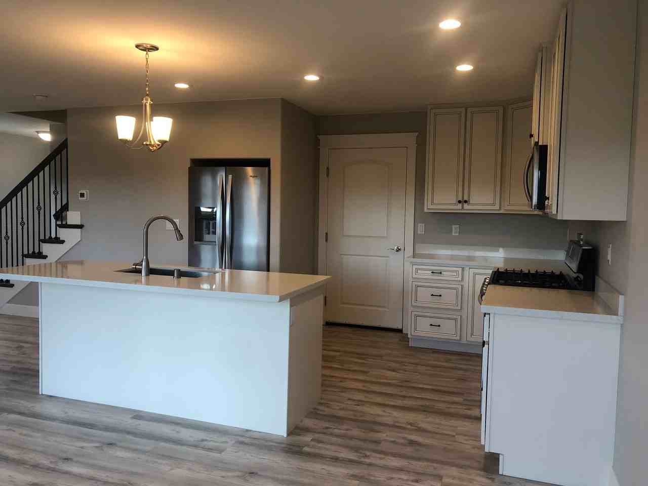 222 W Celtic Cir - Photo 5 of 48
