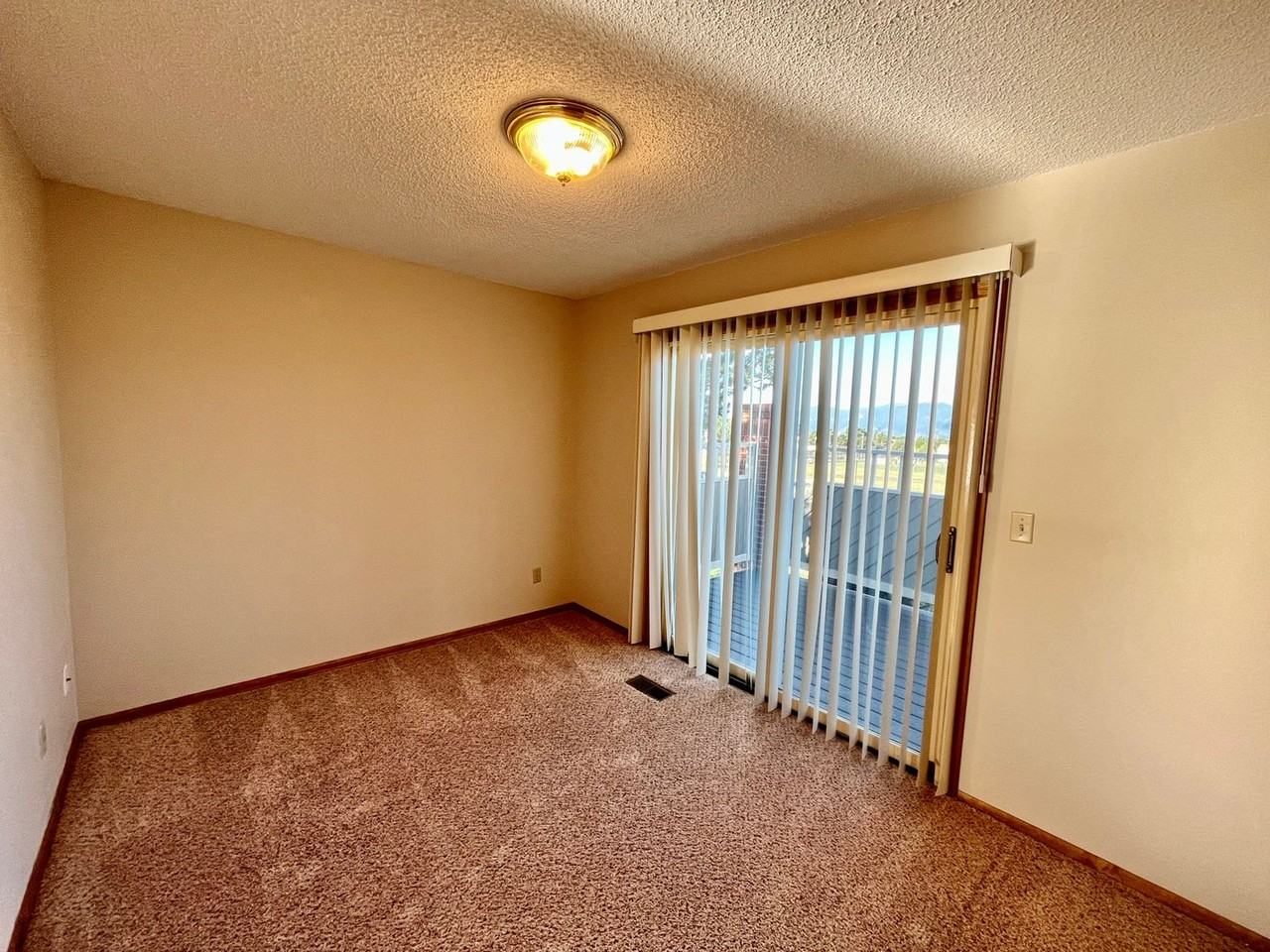 3346 Soaring Bird Cir - Photo 6 of 21
