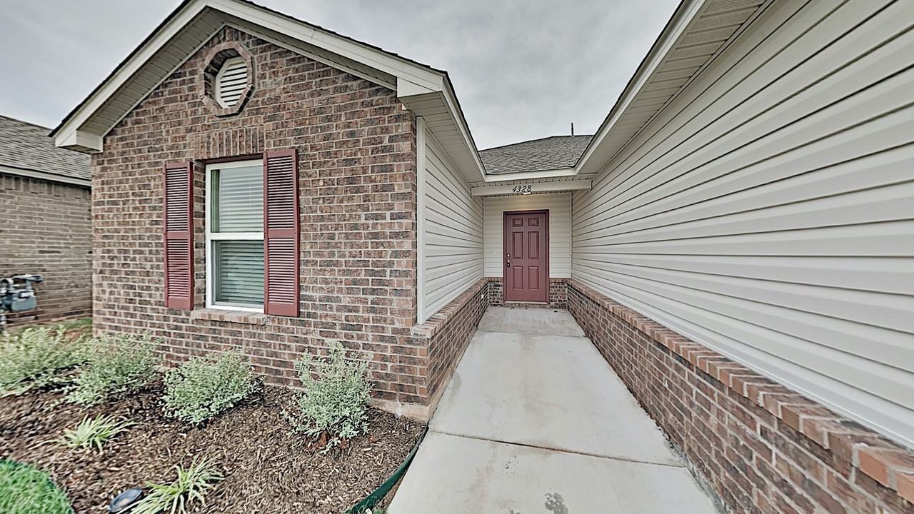 4328 Umbria Rd - Photo 2 of 18