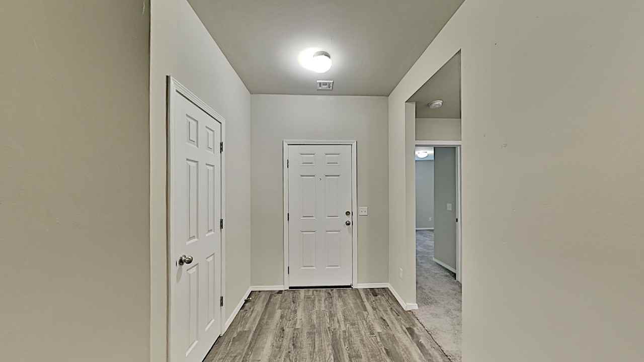 4328 Umbria Rd - Photo 4 of 18