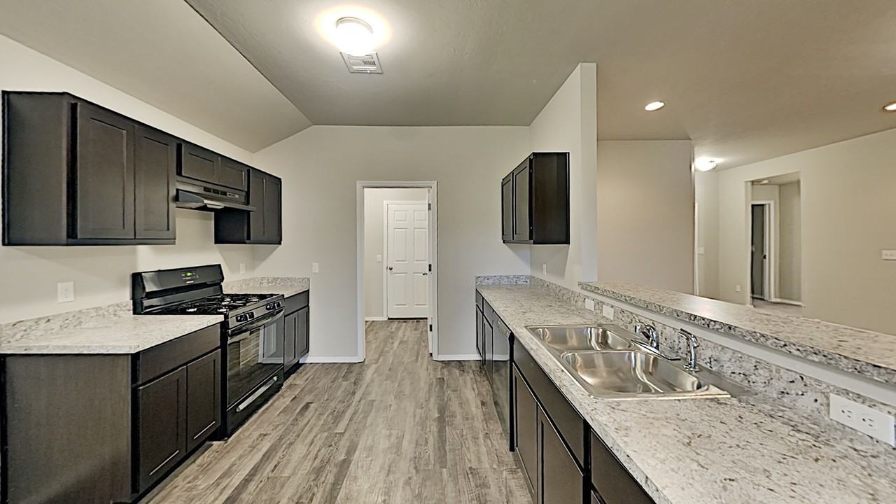 4328 Umbria Rd - Photo 7 of 18
