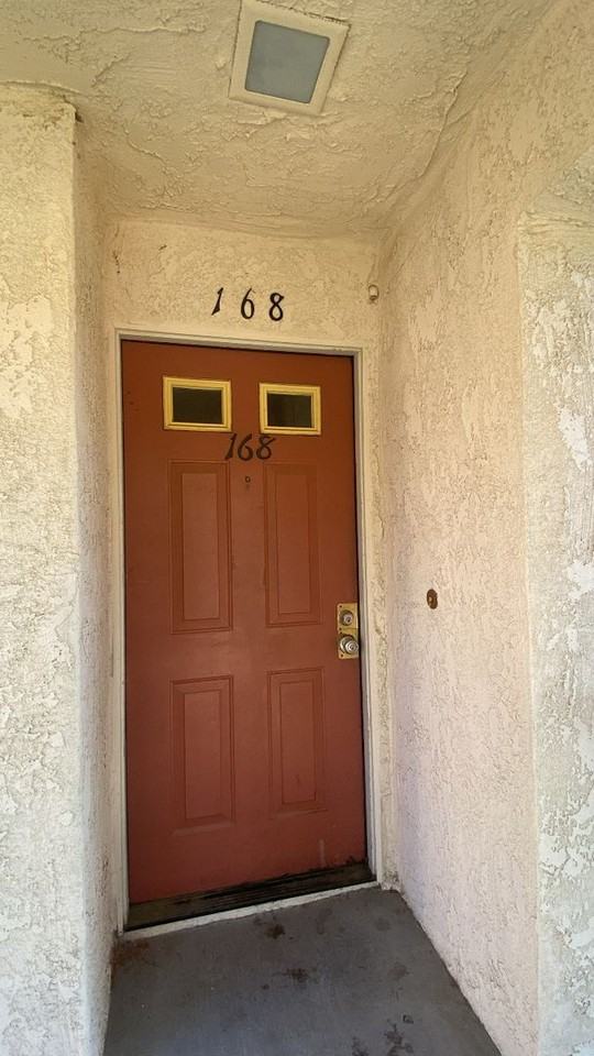 2554 Olive Dr #168 - Photo 3 of 21