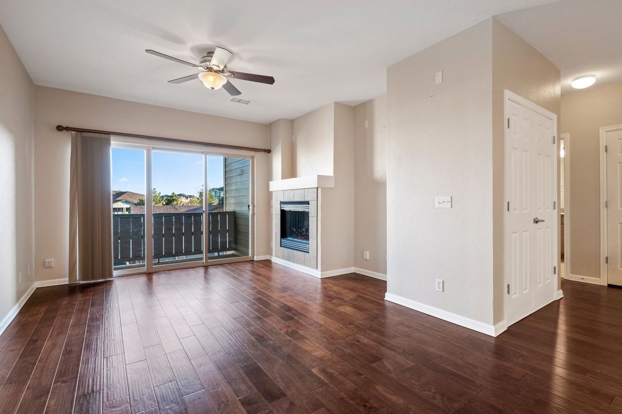 9359 Las Ramblas Ct #K - Photo 5 of 27