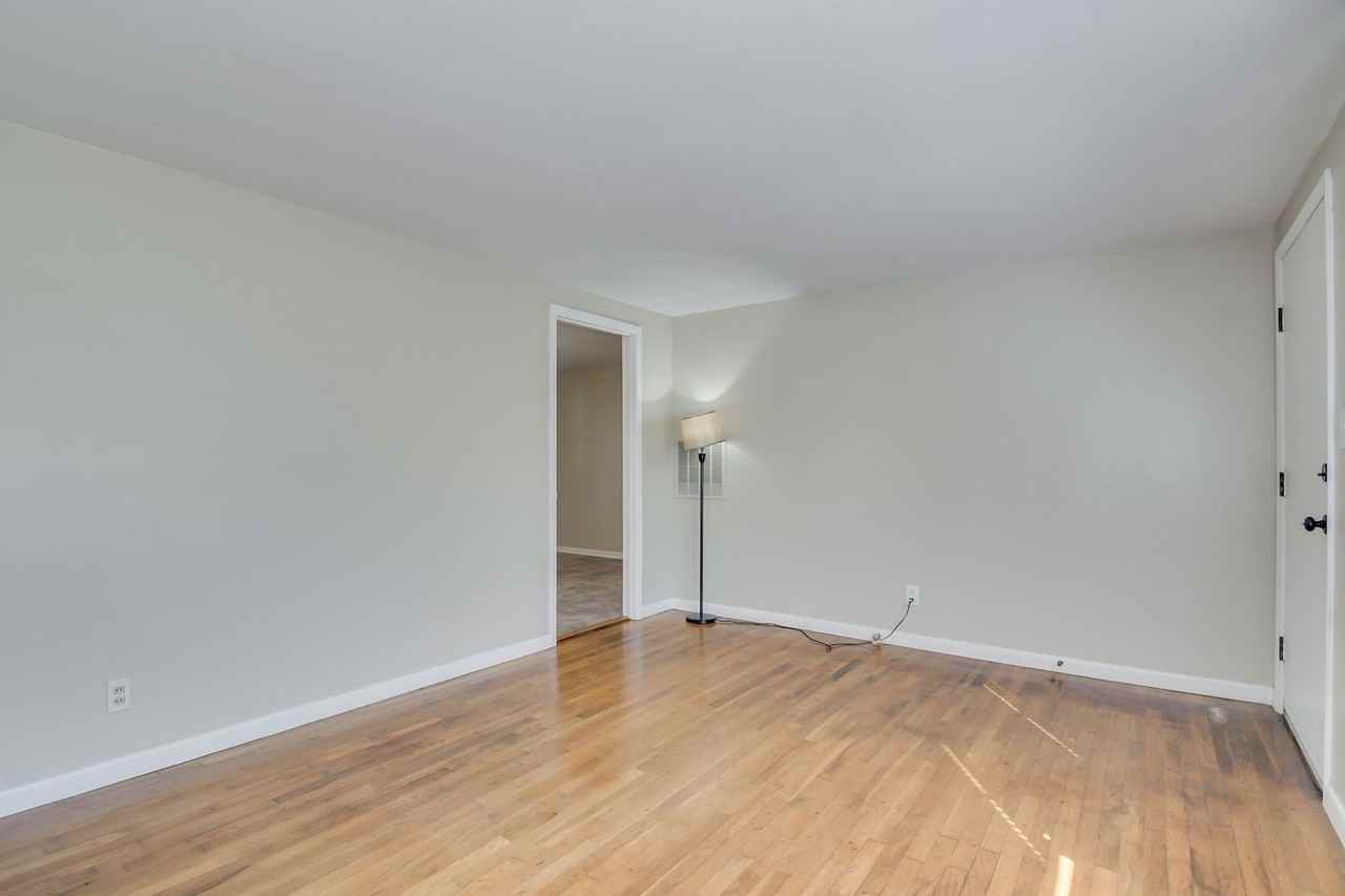 460 E Boundary St - Photo 7 of 26