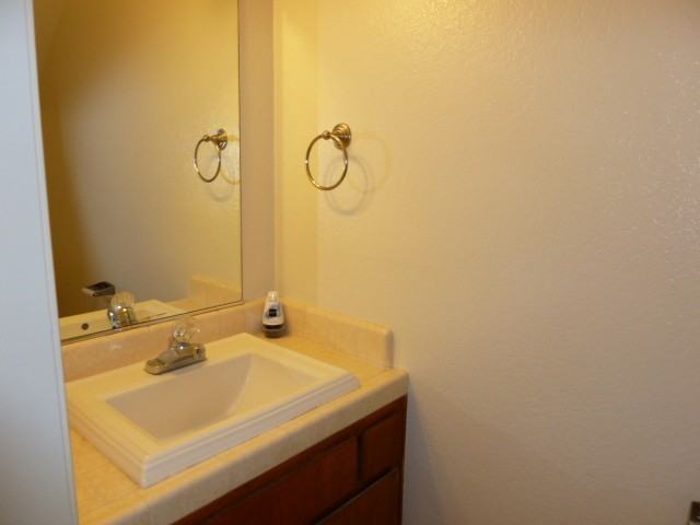1501 Racquet Club Dr #B - Photo 7 of 12