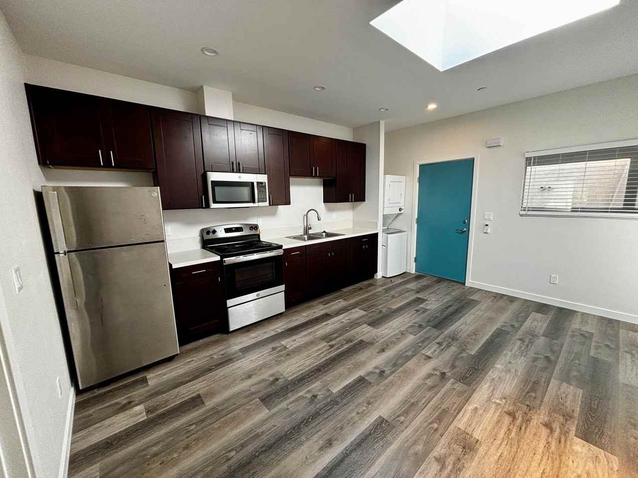 3843 National Ave #7 - Photo 4 of 10