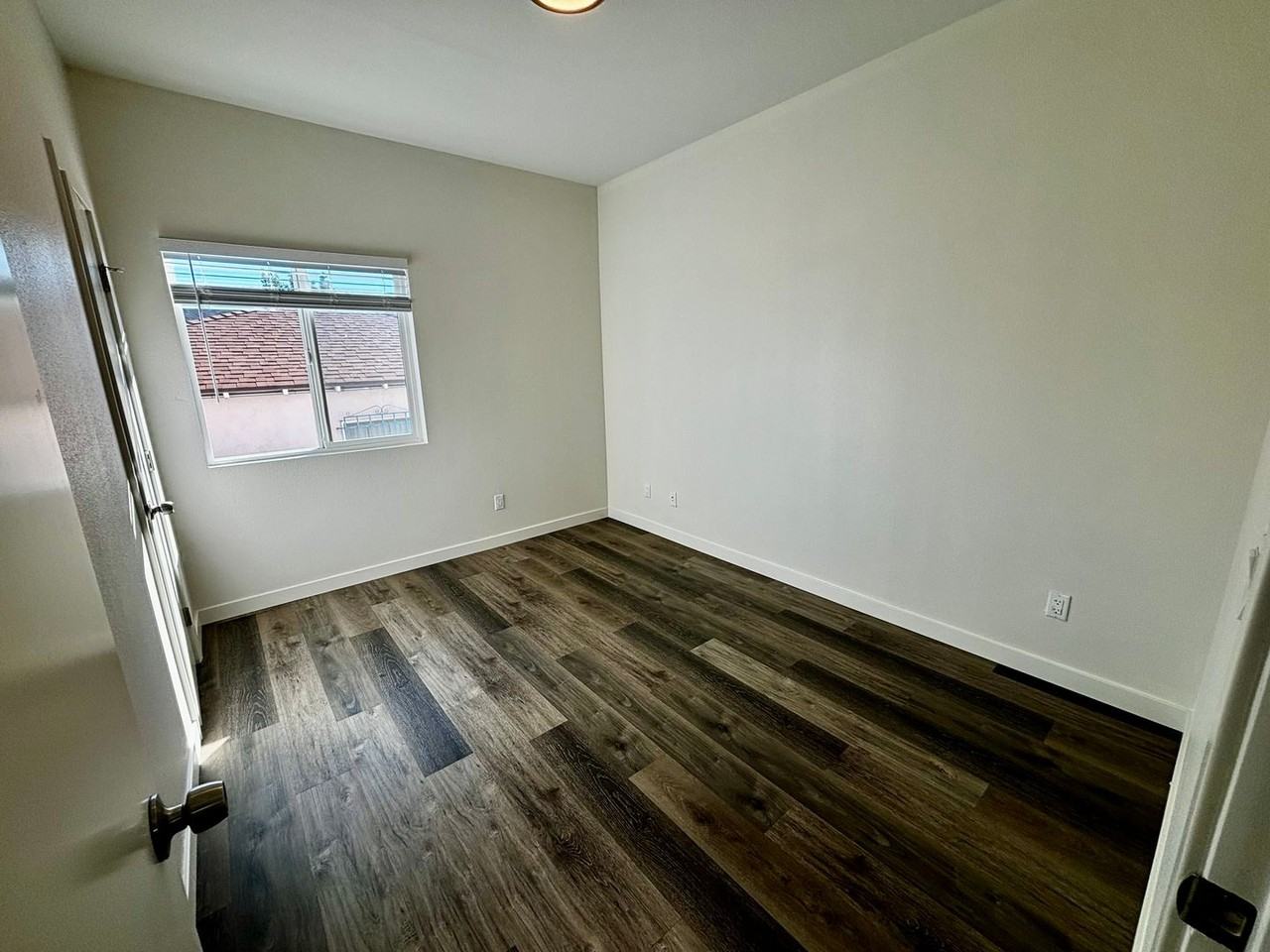 3843 National Ave #7 - Photo 6 of 10