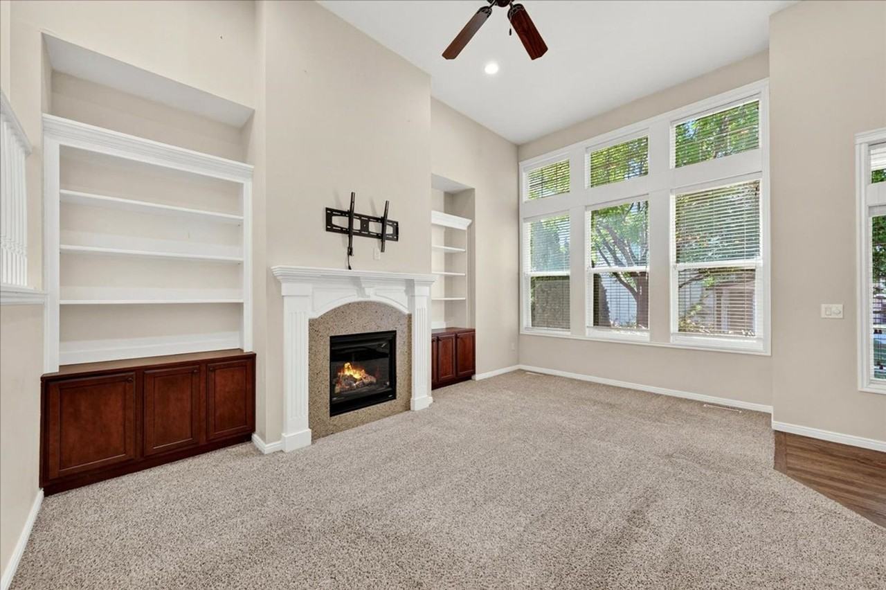 11222 W Knightsbridge Ct - Photo 6 of 36