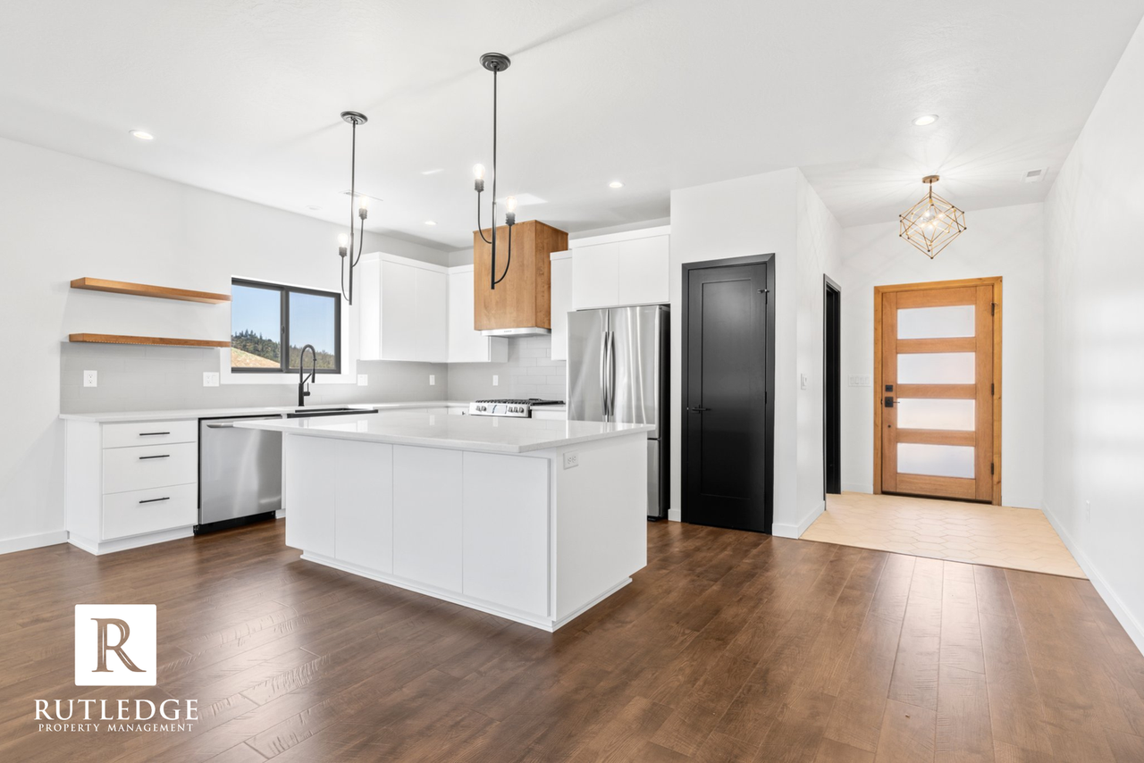 356 Arrowhead Trl - Photo 6 of 25