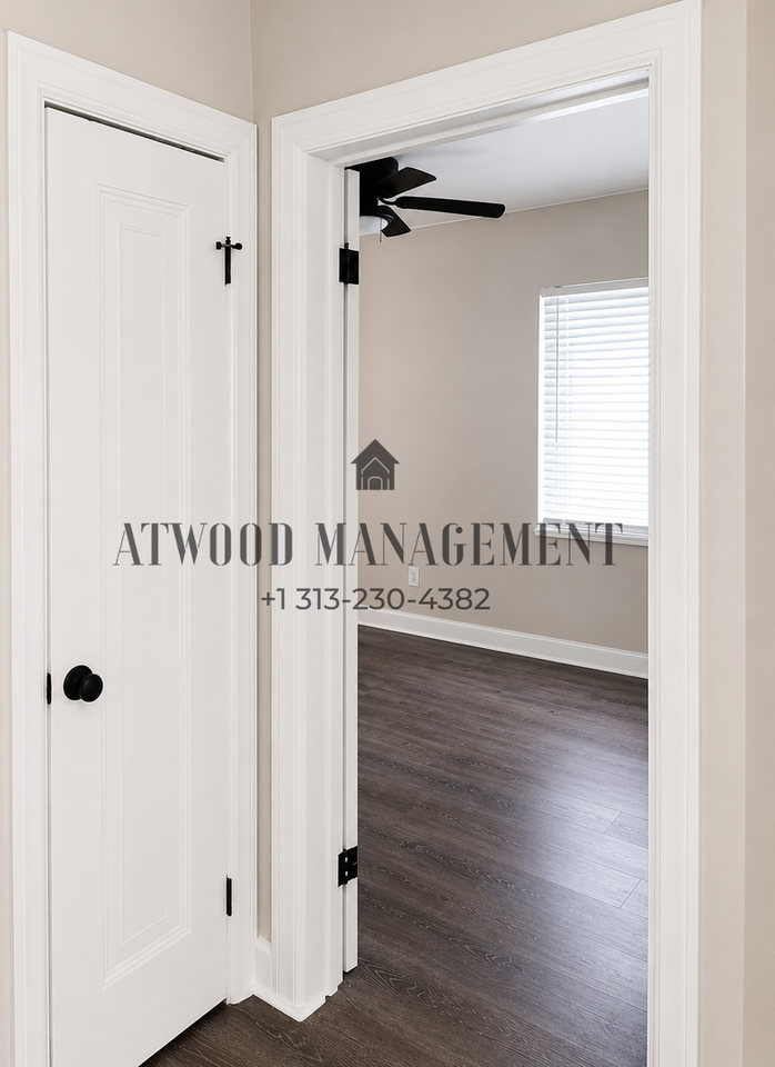 10015 Robson St - Photo 7 of 12