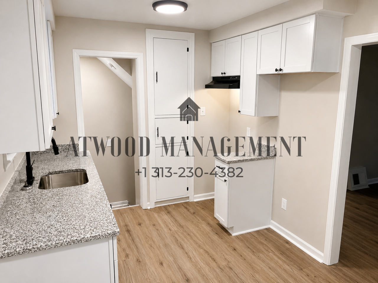 8283 Vaughan St - Photo 5 of 10