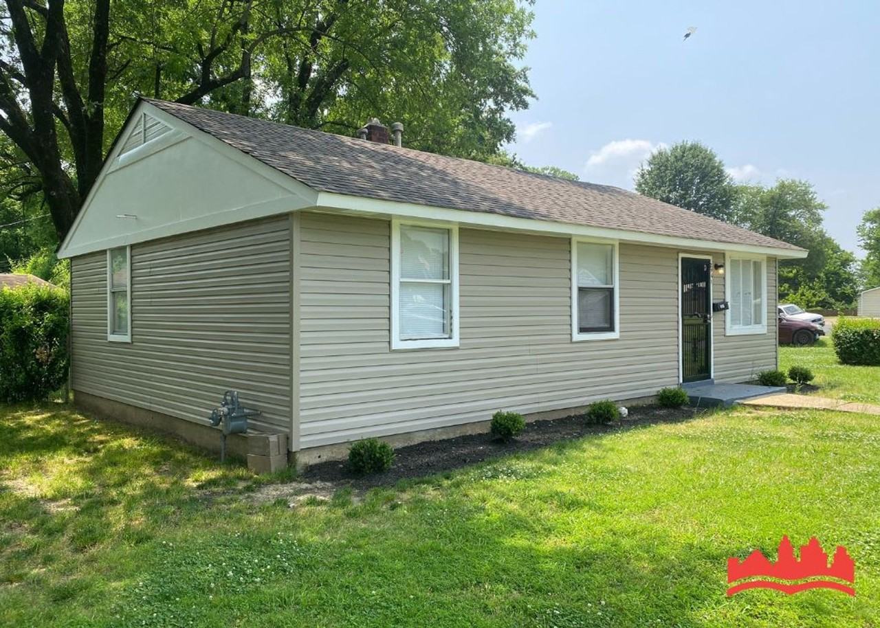 2961 Southwall St - Photo 2 of 15