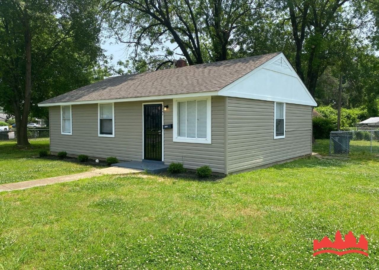 2961 Southwall St - Photo 3 of 15