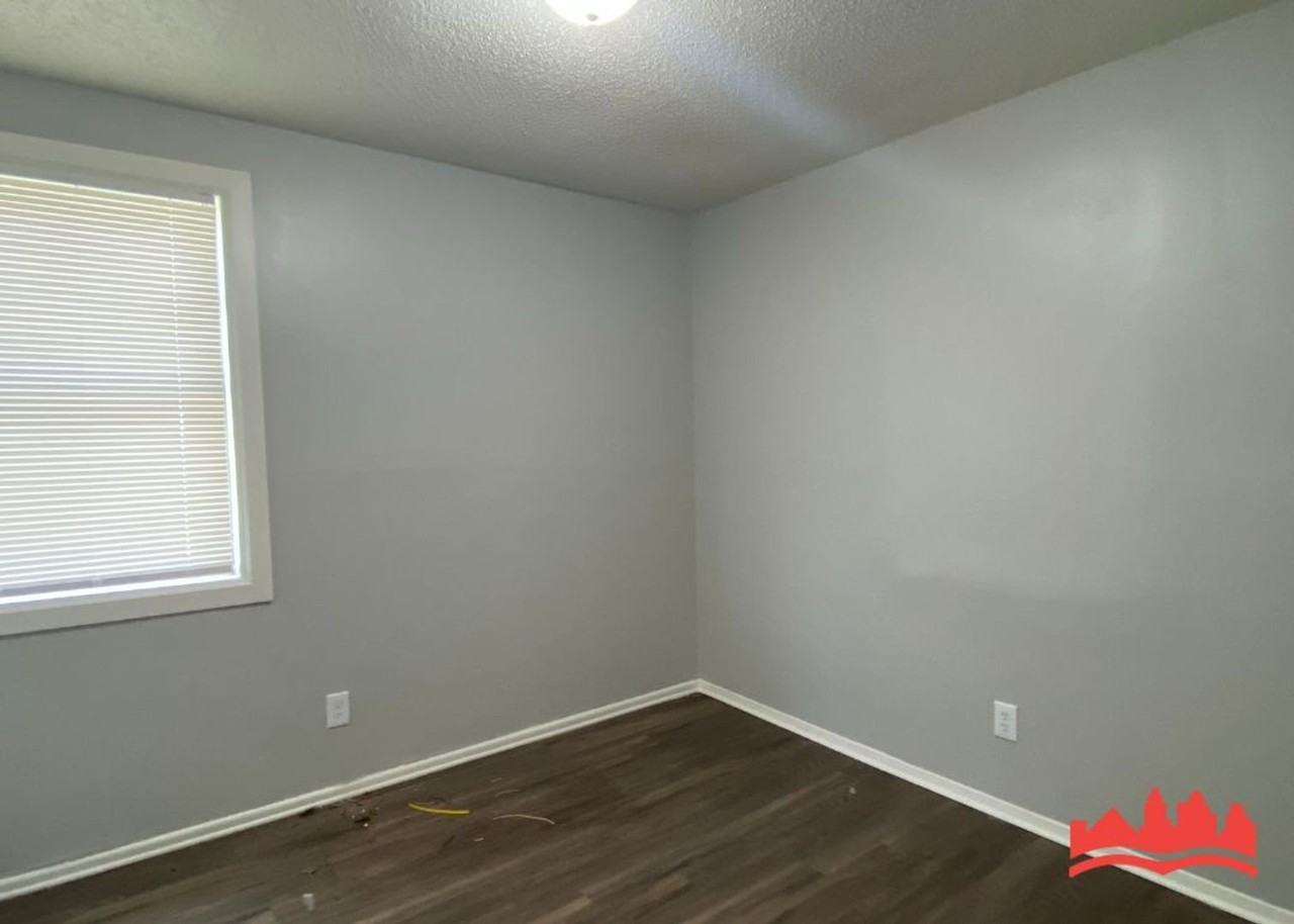 2961 Southwall St - Photo 7 of 15