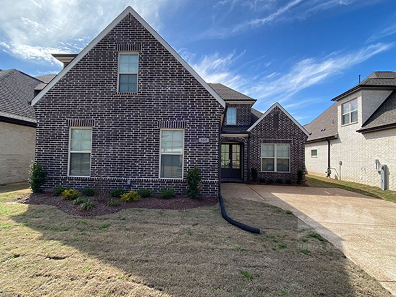 565 Beau View Way