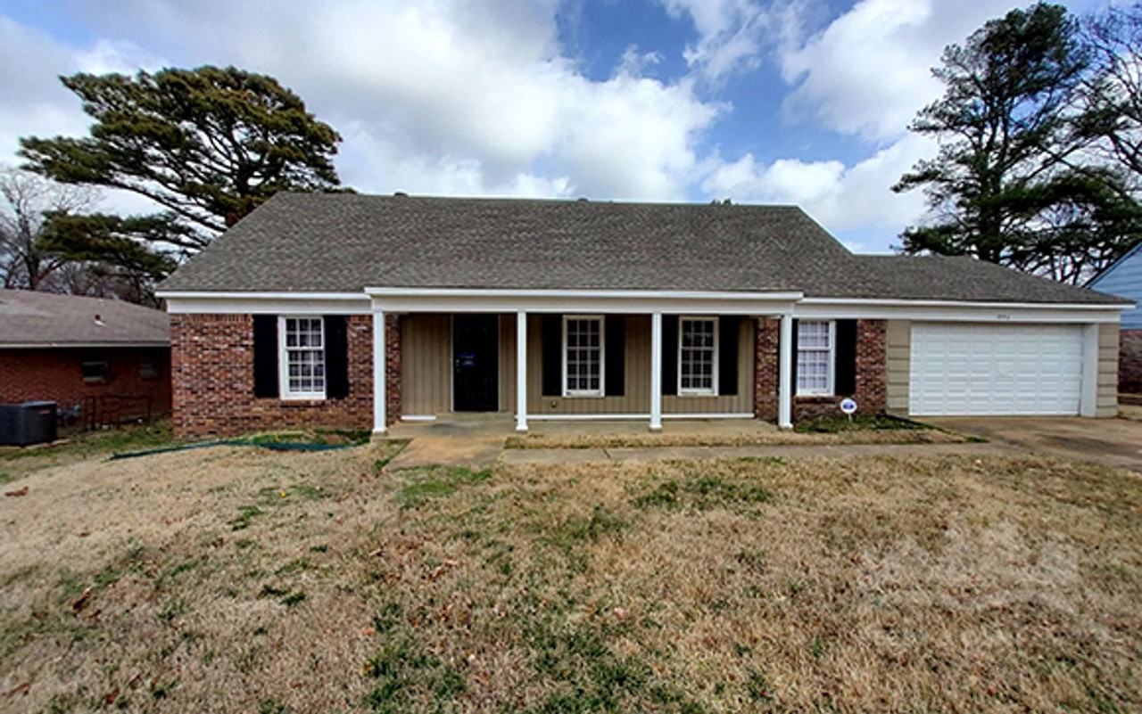 1392 Singing Trees Dr - Photo 4 of 31
