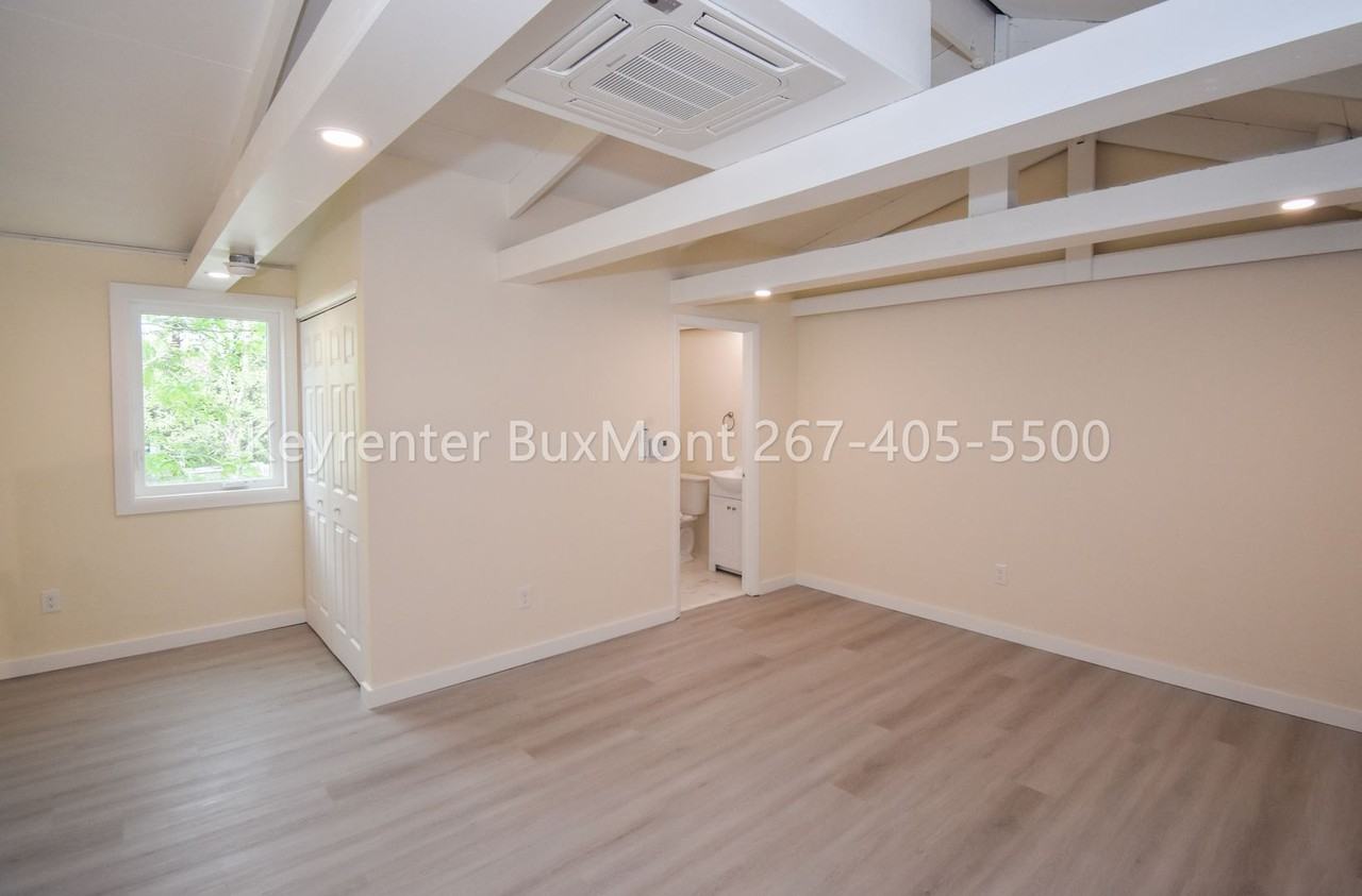 15 Clemens Rd - Photo 7 of 12