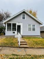 featured image of 2914 N 49th Ave