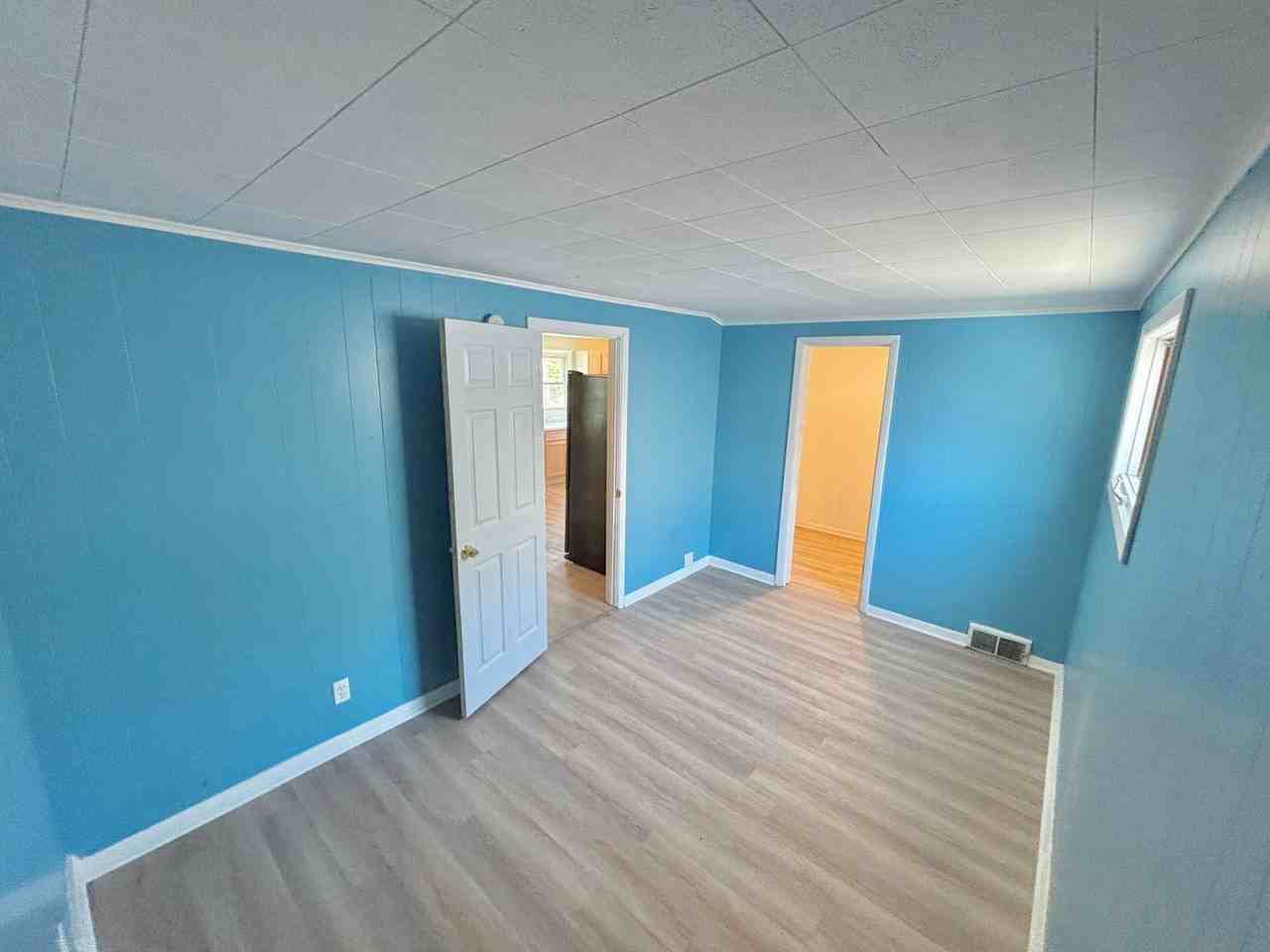 64 Chippendale Rd - Photo 6 of 17