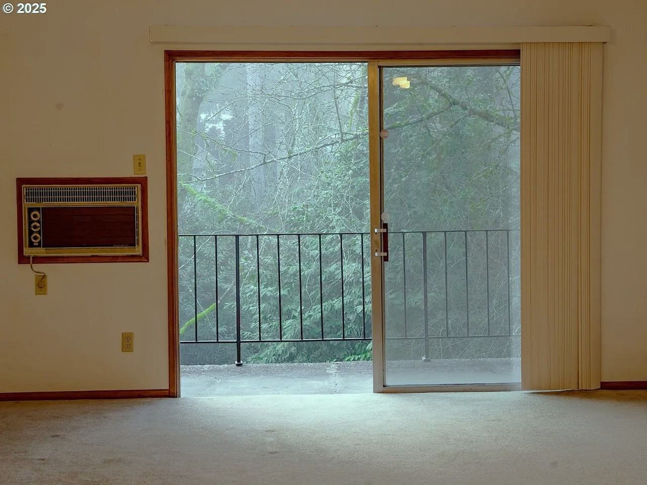 Hillside Eight - Photo 6 of 23