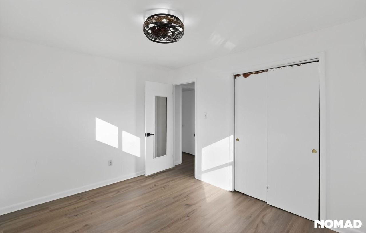 426 Myrtle Ave - Photo 3 of 15