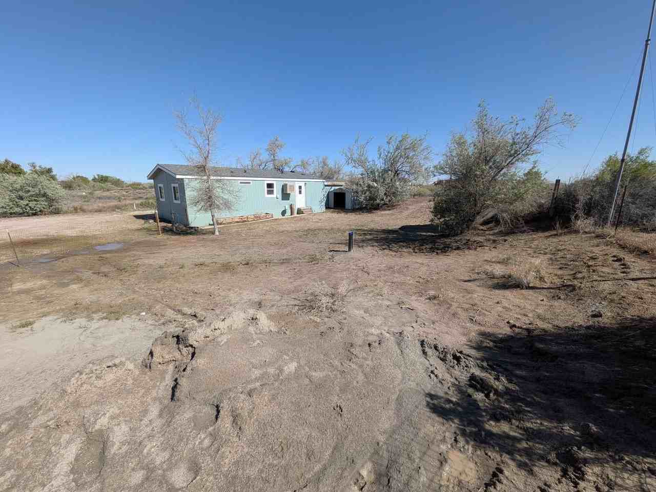 3146 Lone Tree Rd - Photo 3 of 23