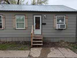 featured image of 2879 S Davidson St