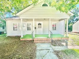 featured image of 121 Henry St
