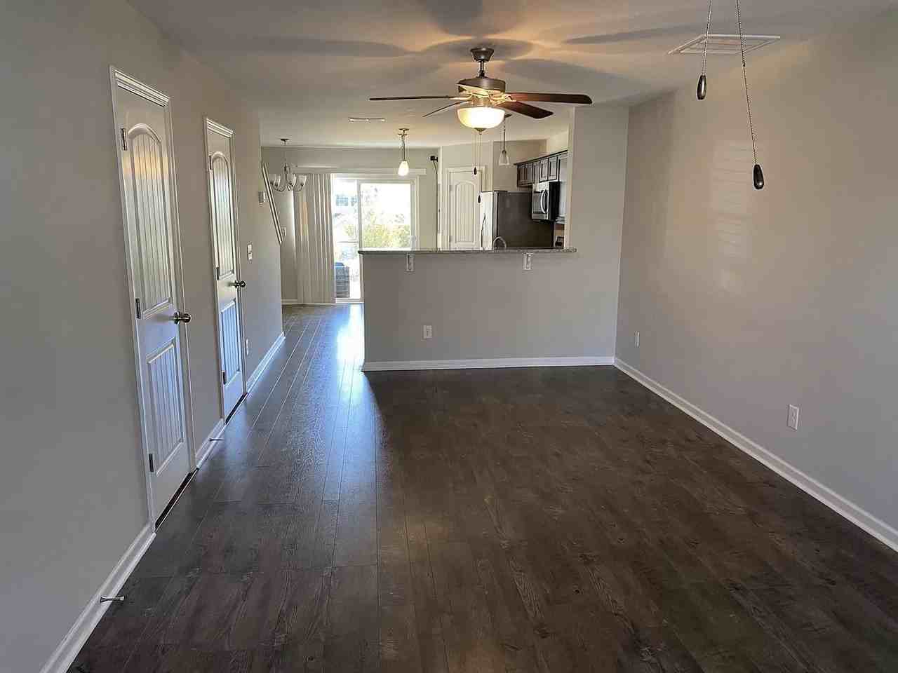 255 Cobblestone Place Dr - Photo 2 of 17