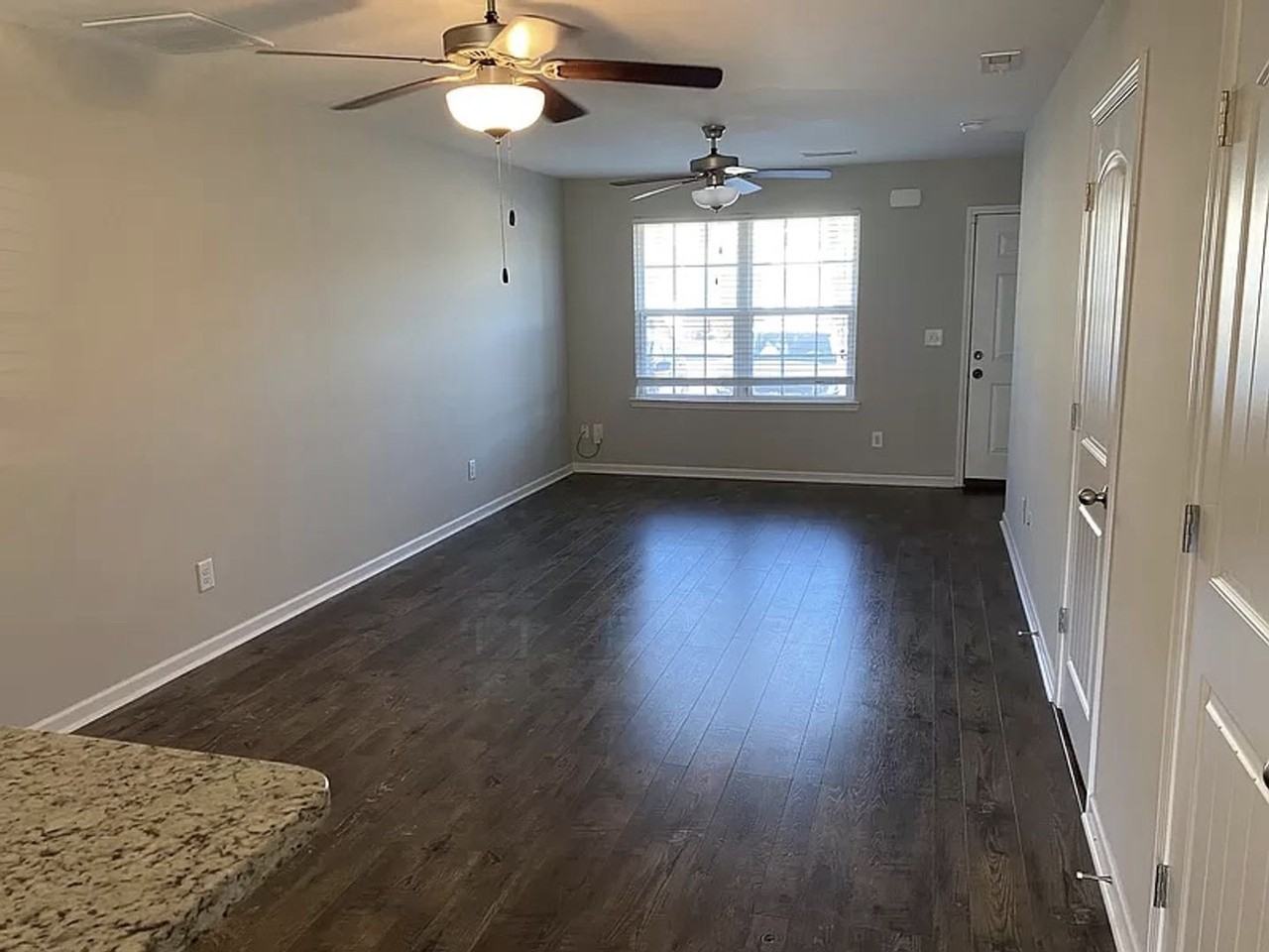 255 Cobblestone Place Dr - Photo 3 of 17