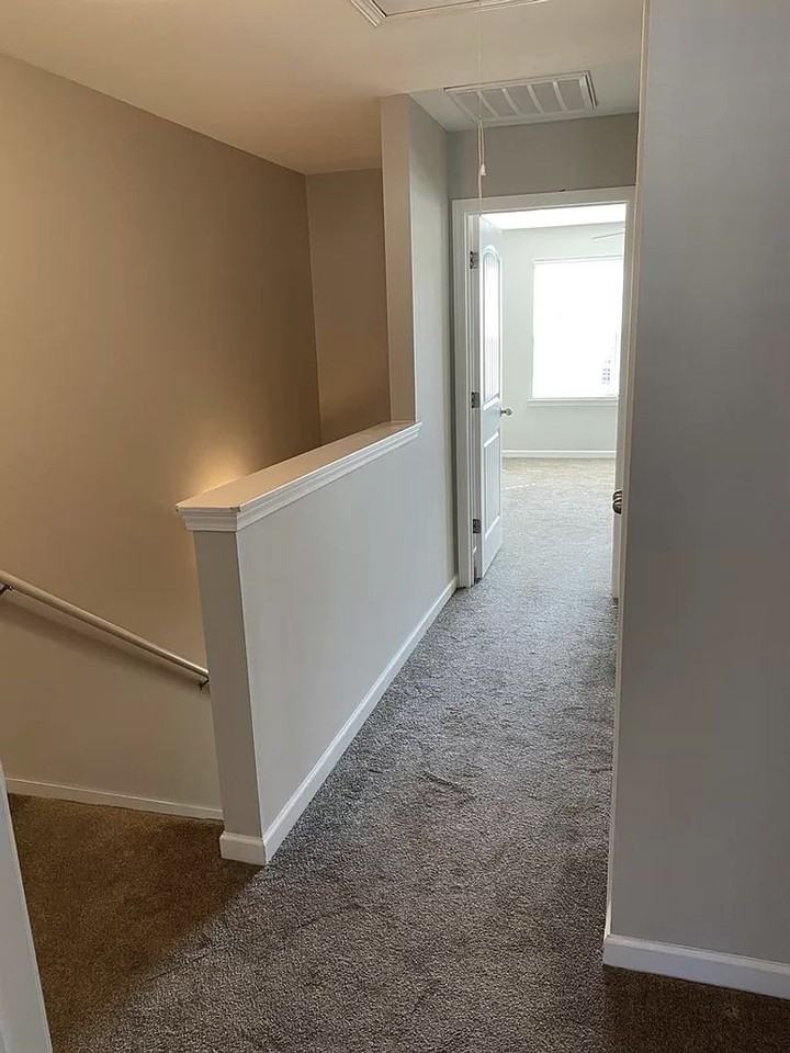 255 Cobblestone Place Dr - Photo 7 of 17