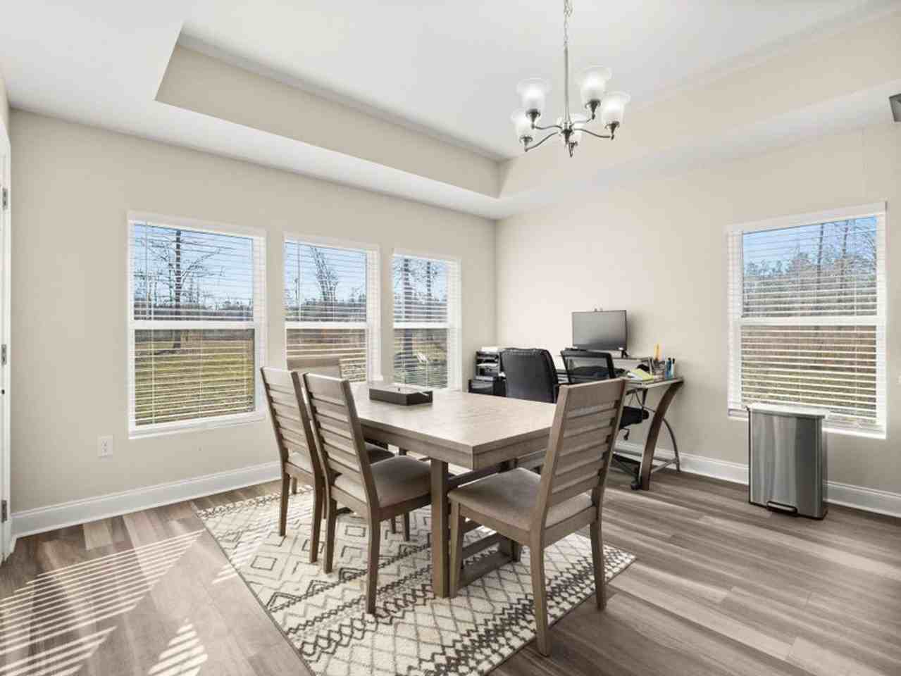131 Landrum Rd - Photo 5 of 20