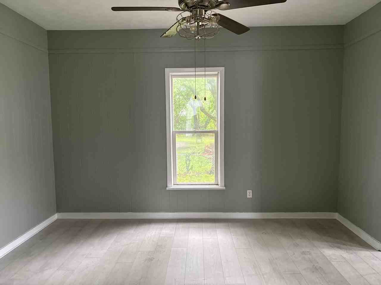 2344 N Peoria Rd - Photo 5 of 10