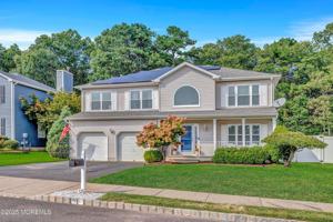 featured image of 66 Diamond Ln