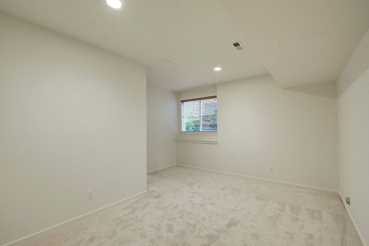 597 Alpine Ridge Pl Nw - Photo 5 of 39