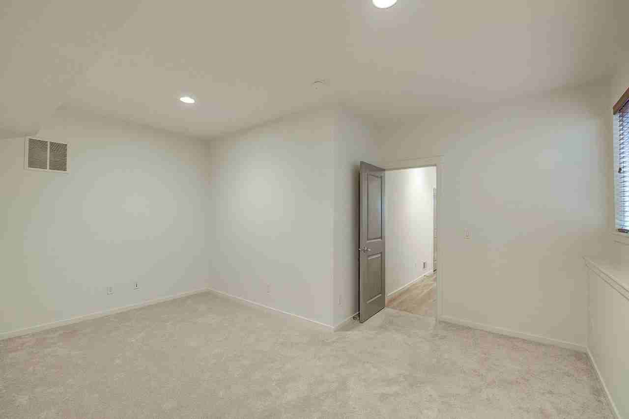 597 Alpine Ridge Pl Nw - Photo 6 of 39