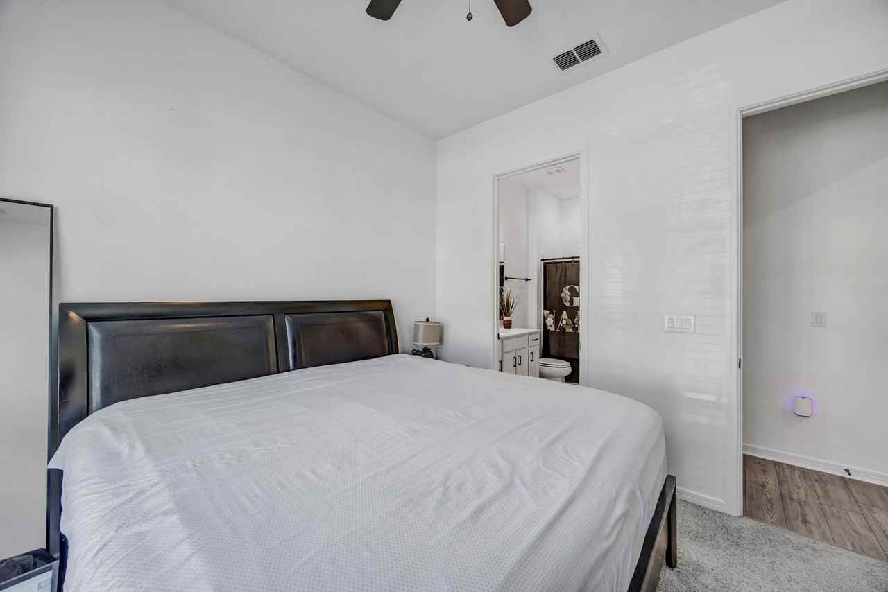 13077 Willow Grove Dr - Photo 5 of 44