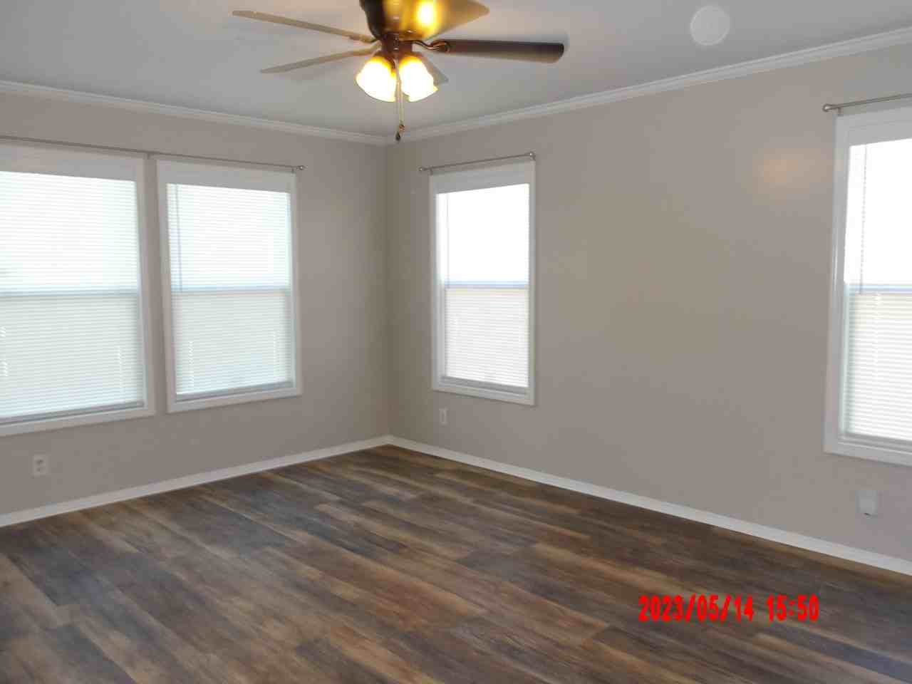 13714 Briarwood Dr - Photo 2 of 12